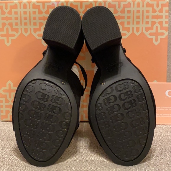 NWT GB black suede ankle tie block heel - size 7 - Picture 3 of 8